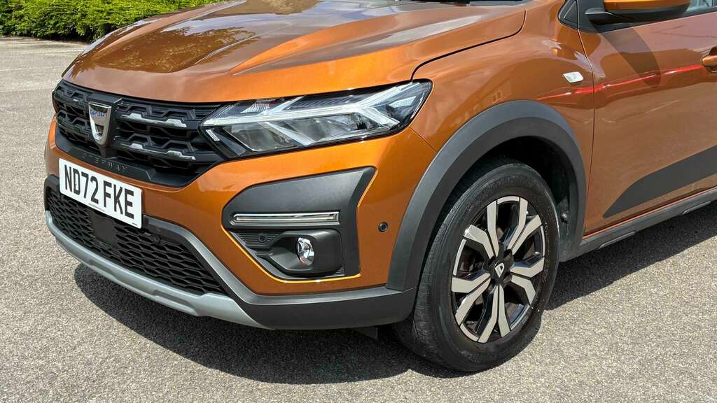 Dacia Sandero Stepway 2022 1.0 Tce Prestige 6-Speed 89 Bhp Euro Orange #12