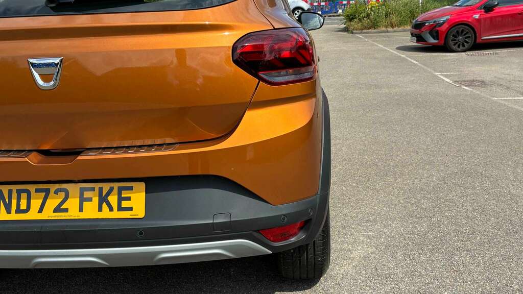 Dacia Sandero Stepway 2022 1.0 Tce Prestige 6-Speed 89 Bhp Euro Orange #15