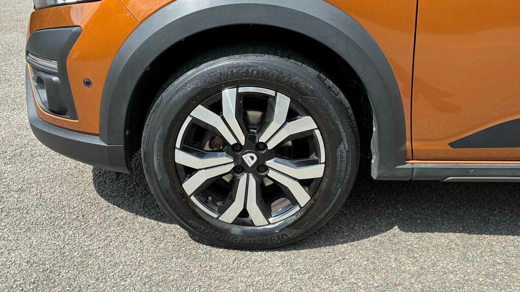 Dacia Sandero Stepway 2022 1.0 Tce Prestige 6-Speed 89 Bhp Euro Orange #20