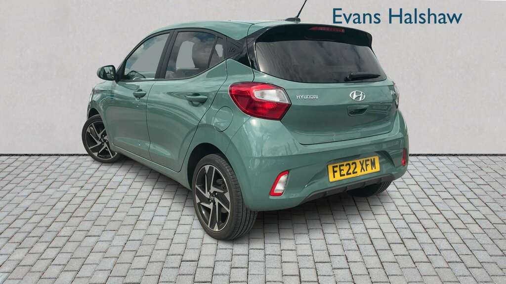 Hyundai I10 1.0 Mpi Premium 2022 Green #2