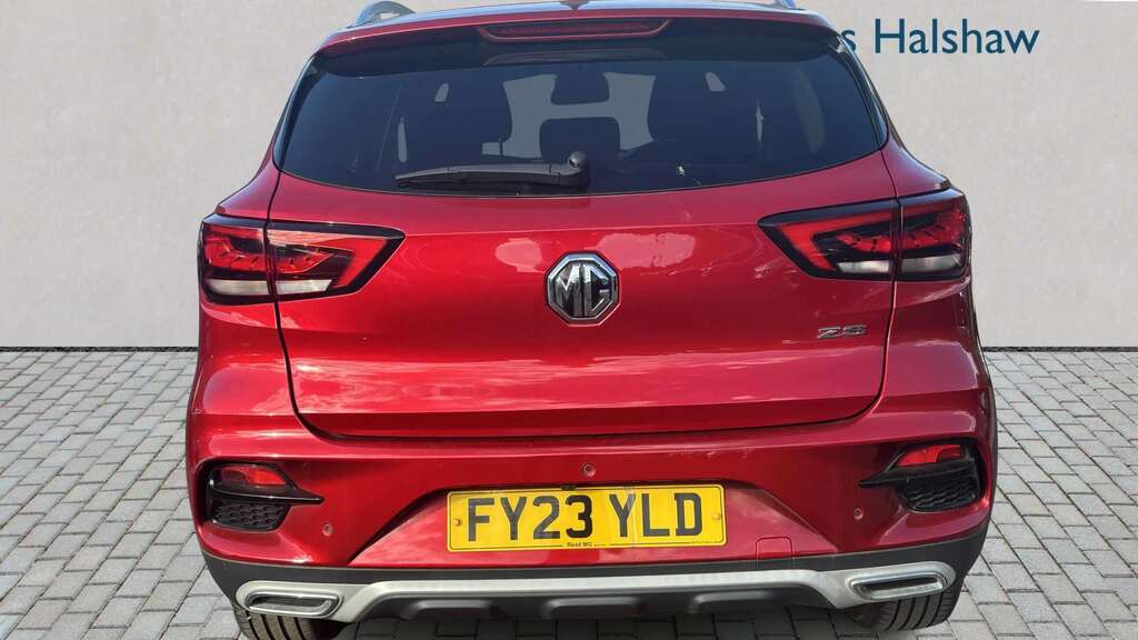 MG ZS 1.0T Gdi Exclusive 2023 Red #3