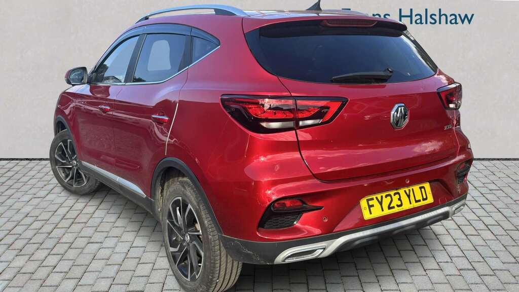 MG ZS 1.0T Gdi Exclusive 2023 Red #2