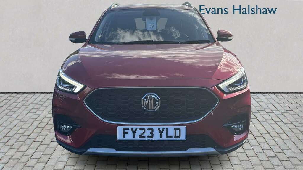 MG ZS 1.0T Gdi Exclusive 2023 Red #4