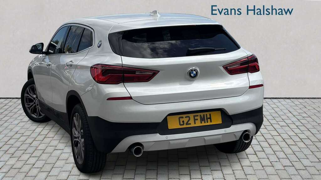 BMW X2 Sdrive 18D Sport 2019 White #2