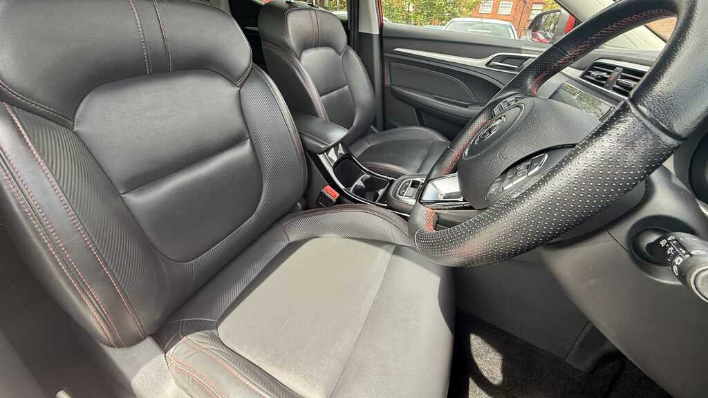 MG ZS Suv 1.0 T-gdi Exclusive Euro 6 202372 Red #10