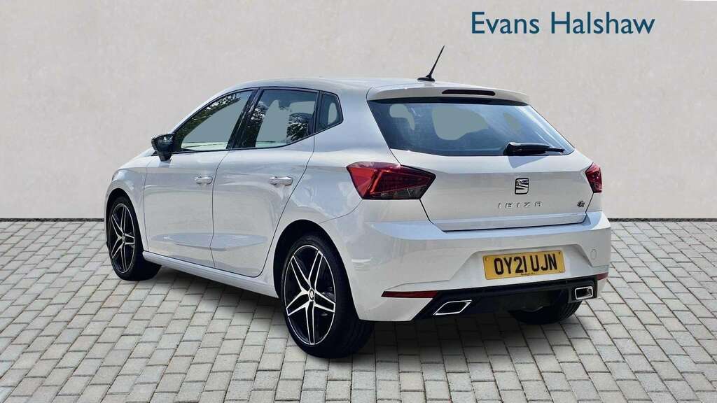 Seat Ibiza 1.0 Tsi 110 Fr Sport Ez Dsg 2021 White #2