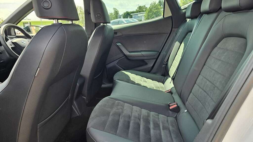 Seat Ibiza 1.0 Tsi Fr Sport Dsg 109 Bhp Black #10