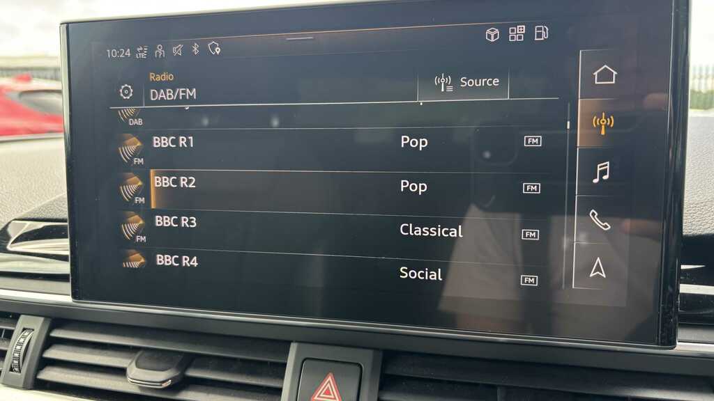 Audi A4 2.0 Tdi 30 Sport Saloon S Tronic Euro 6 Black #20