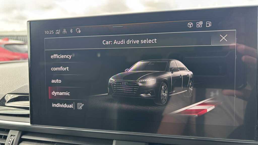 Audi A4 2.0 Tdi 30 Sport Saloon S Tronic Euro 6 Black #25