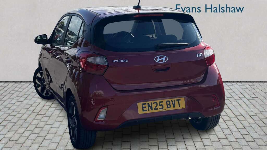 Hyundai I10 1.2 79 Advance Nav 2025 Red