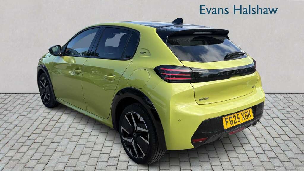 Peugeot 208 1.2 Puretech 100 Gt 2025 Yellow #3