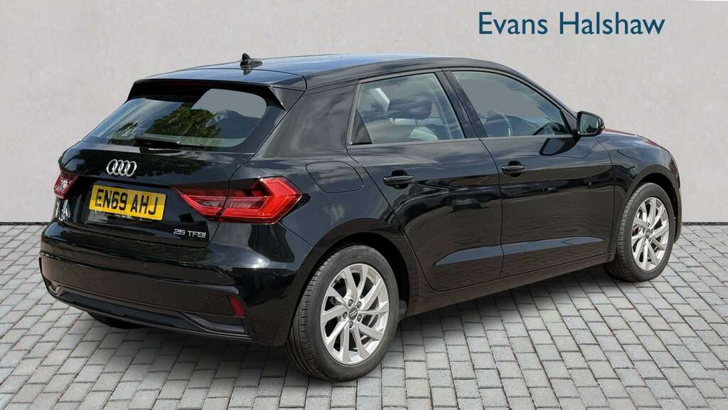 Audi A1 1.0 Tfsi 30 Sport Sportback S Tronic Eu White #6