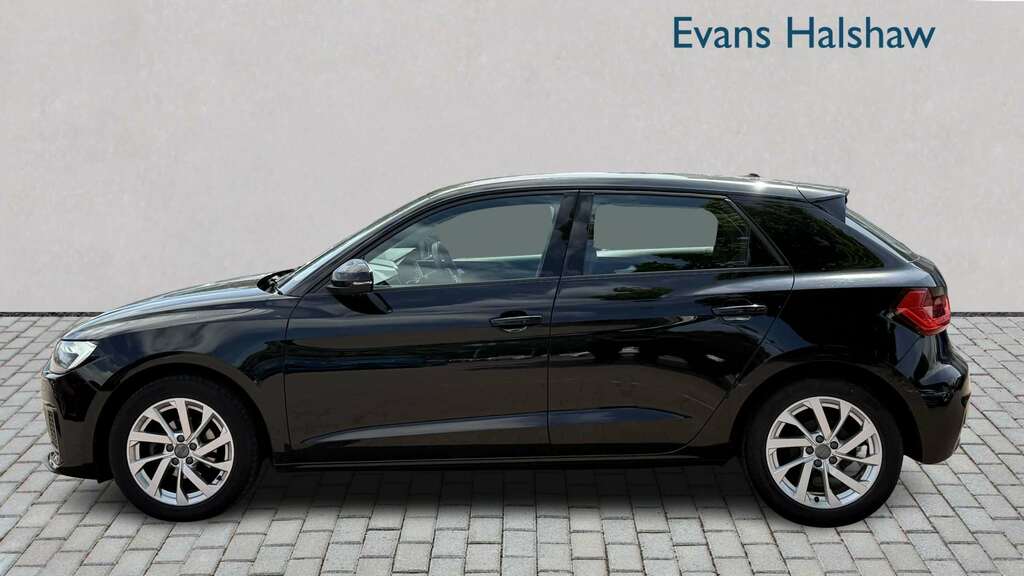 Audi A1 1.0 Tfsi 30 Sport Sportback S Tronic Eu White #5