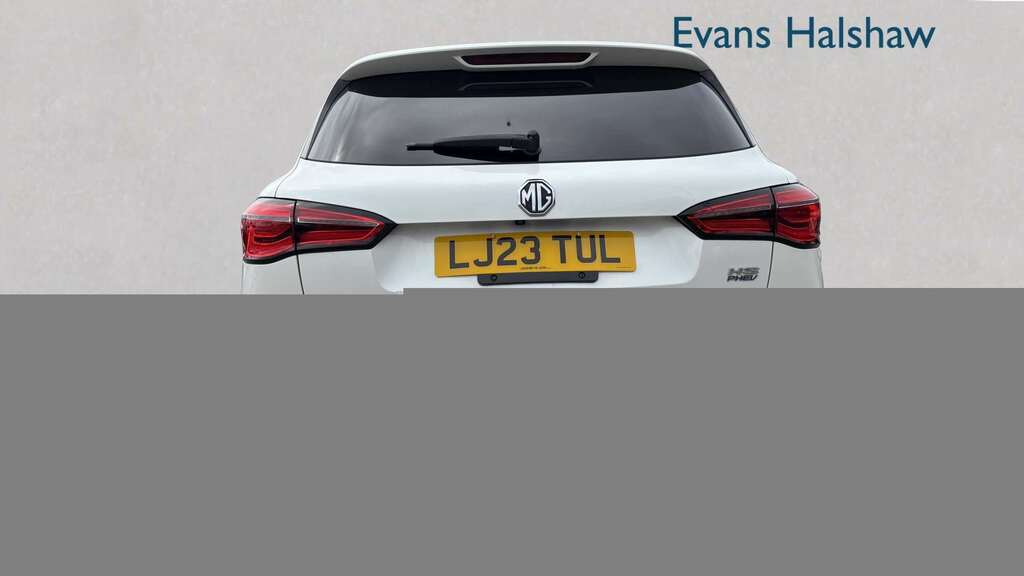 MG HS 1.5 T-gdi Phev Exclusive 2023 White #3
