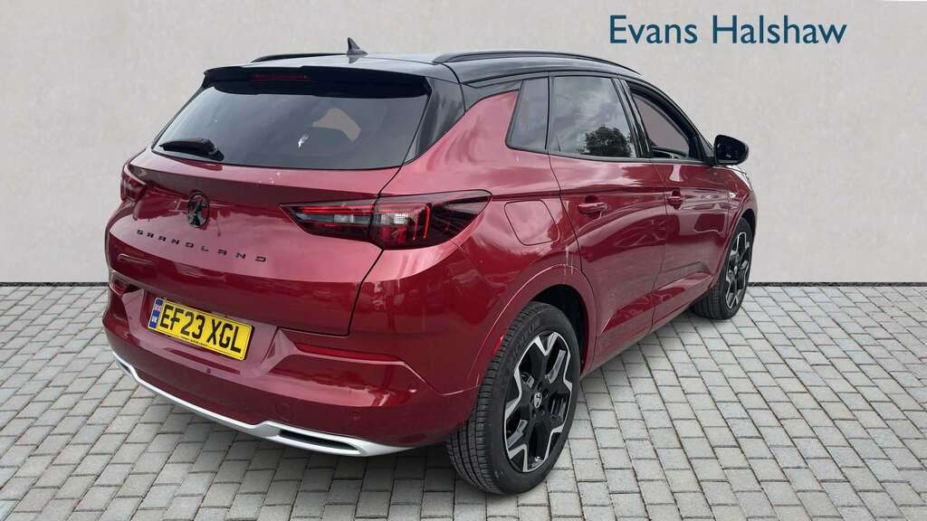 Vauxhall Grandland 1.2 Turbo Ultimate 2023 Red #2