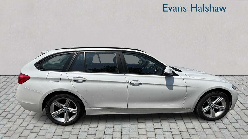 BMW 3 Series 2019 2.0 318D M Sport Shadow Edition Saloon Di Black #3