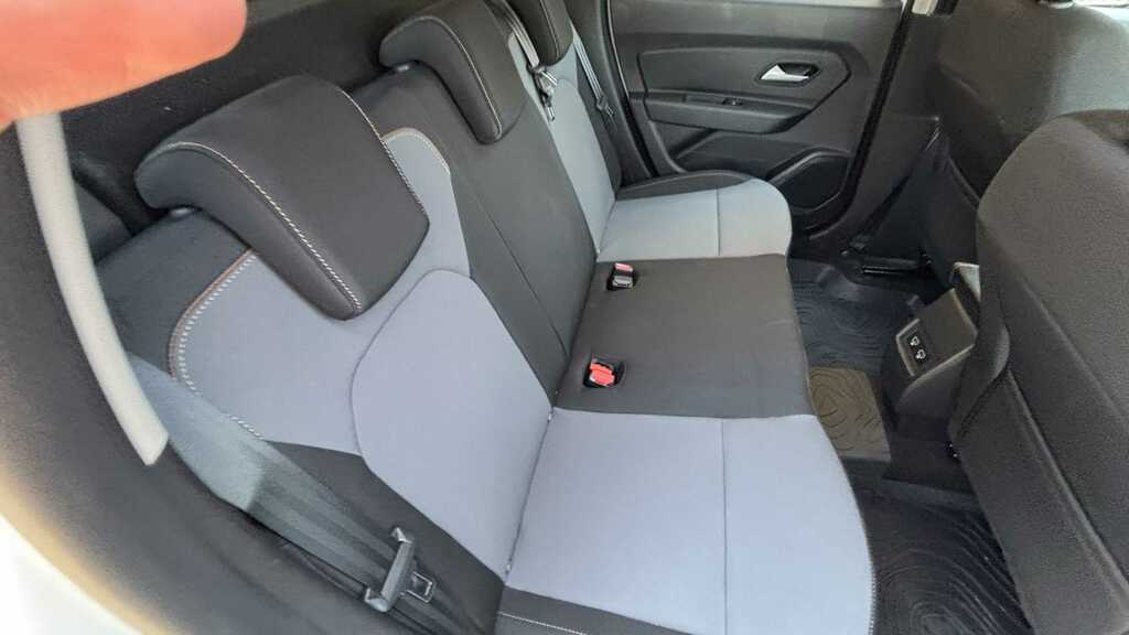 Dacia Duster 1.3 Tce 130 Extreme 2024 NV24ENF White #2