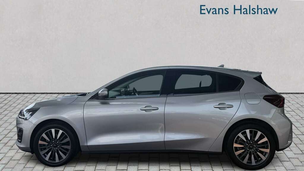 Ford Focus 1.0 Ecoboost Hybrid Mhev Titanium X 2023 Silver #3