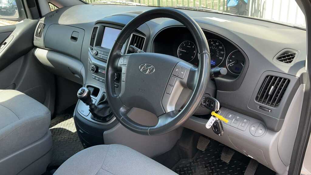 Hyundai I800 2.5Crdi 136Bhp Se Nav 8St Mpv Grey #7