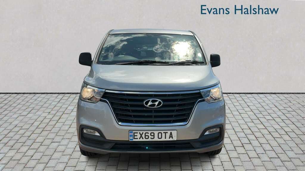 Hyundai I800 2.5Crdi 136Bhp Se Nav 8St Mpv Grey #3