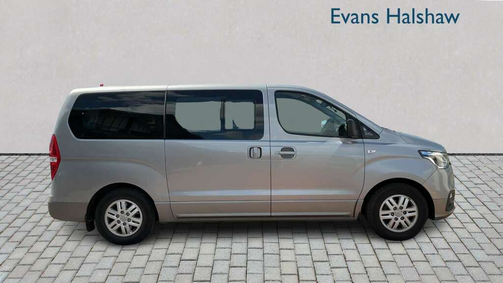 Hyundai I800 2.5Crdi 136Bhp Se Nav 8St Mpv Grey #2