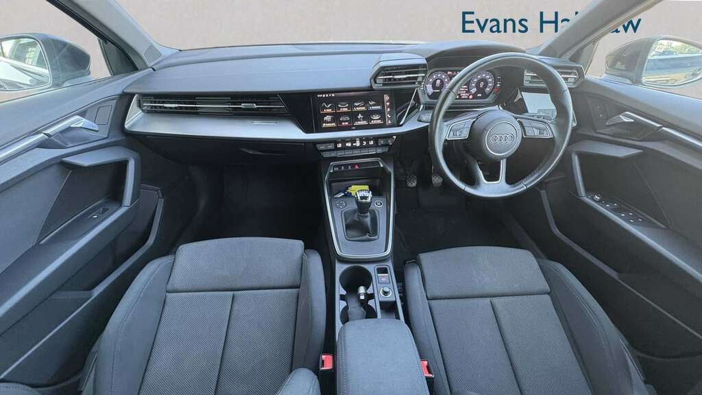 Audi A3 30 Tfsi Sport 2023 GF73ZTL Grey #4