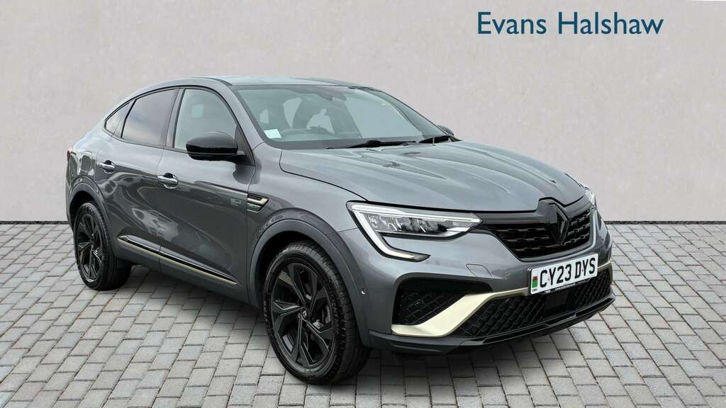 Renault Arkana 1.6 E-tech Full Hybrid 145 Engineered 202 Grey