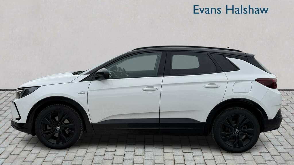 Vauxhall Grandland 1.6 Plug-in Hybrid Gs 2024 White #5