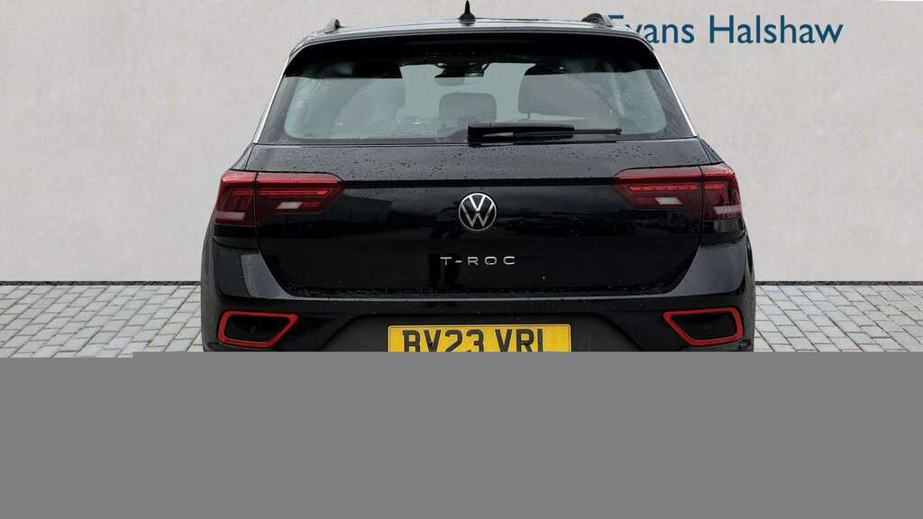 Volkswagen T-Roc 1.5 Tsi Life 2023 BV23VRL Black #4