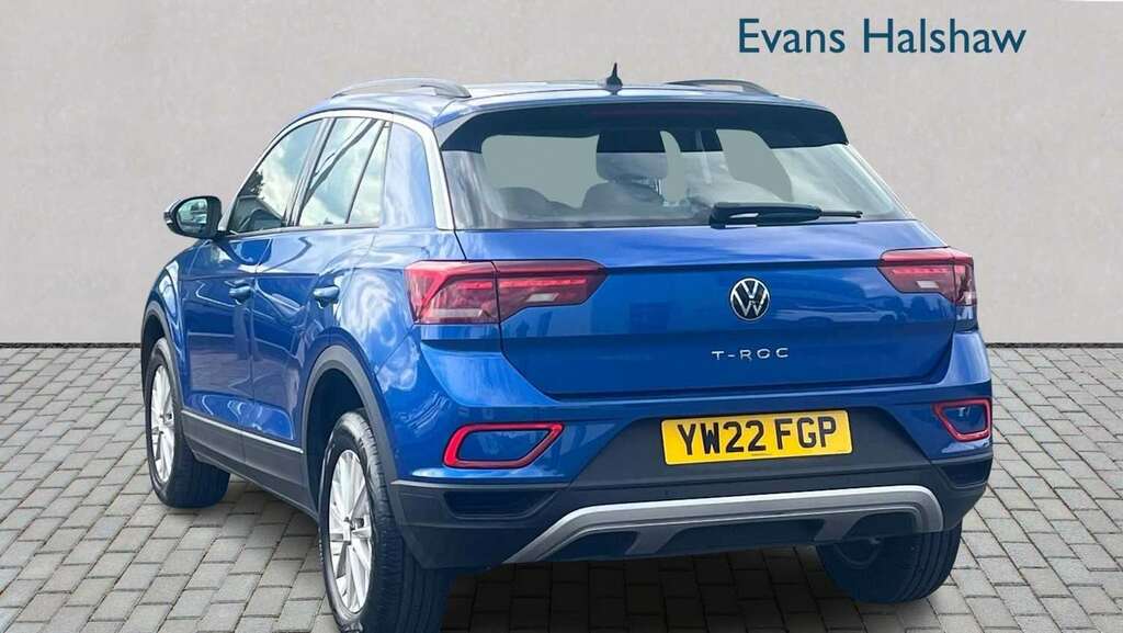 Volkswagen T-Roc 1.5 Tsi Life Dsg 2022 YW22FGP Blue #2