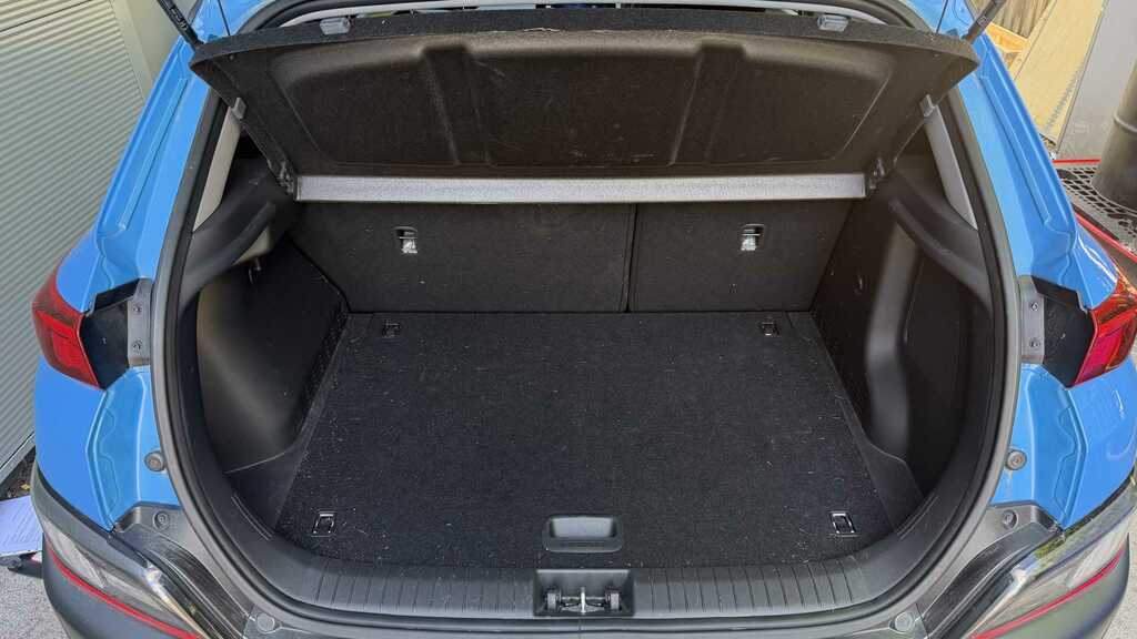 Hyundai Kona Estate Black #9