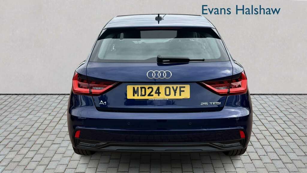 Audi A1 25 Tfsi Sport 2024 MD24OYF Blue #6