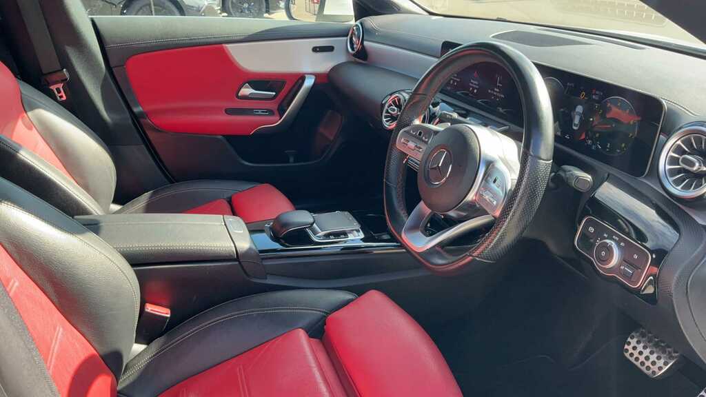 Mercedes-Benz CLA Class 180 Amg Line Coupe 7G-dct Euro 6 Ss Red #8