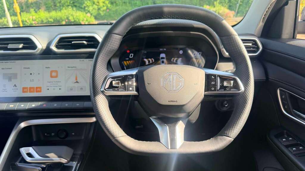 MG ZS 1.5 Hybrid Plus Trophy Suv Hybrid Grey #17