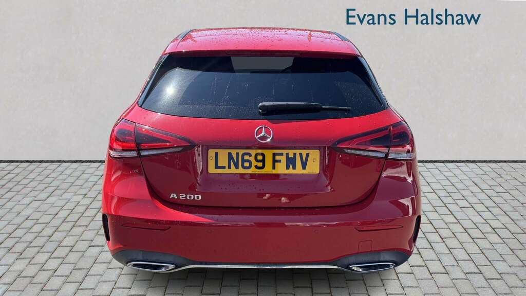 Mercedes-Benz A Class A200 Amg Line Premium Plus 2019 LN69FWV Red #5