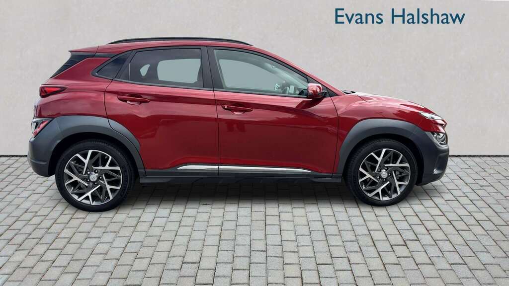 Hyundai Kona 1.6 Gdi Hybrid Ultimate Dct 2022 Red #3