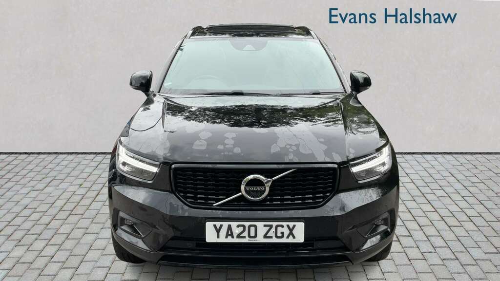 Volvo XC40 1.5 T5 262 Hybrid R Design Geartronic 2020 Black #4
