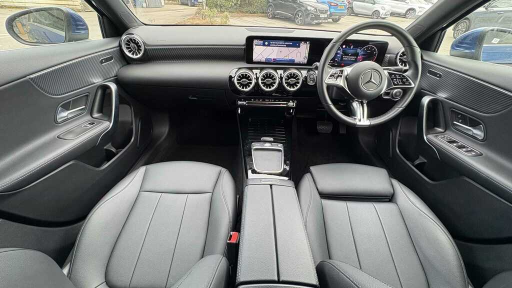 Mercedes-Benz A Class 1.3 A200h Mhev Sport Executive 7G-dct Euro 6 S White #5