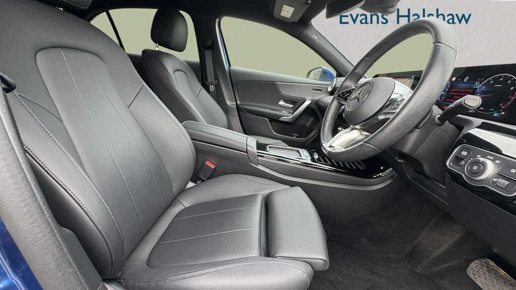 Mercedes-Benz A Class 1.3 A200h Mhev Sport Executive 7G-dct Euro 6 S White #3