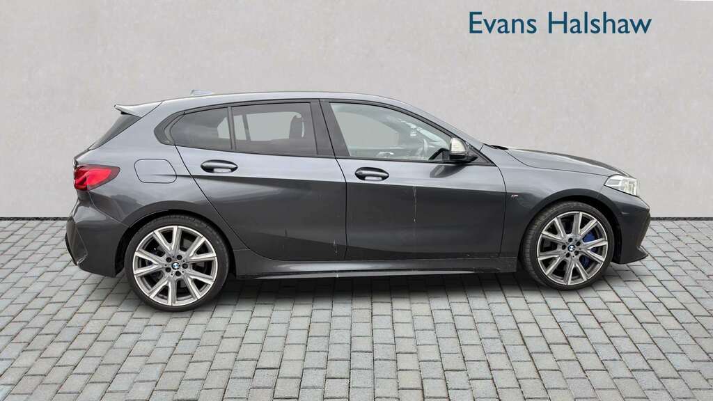 BMW 1 Series 1.5 118I Se Dct Euro 6 Ss Black #2