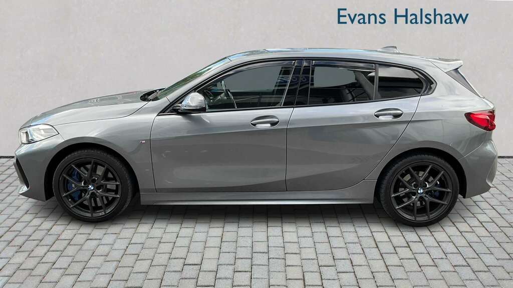 BMW 1 Series 118I 136 Se Step Live Cockpit Pro White #2