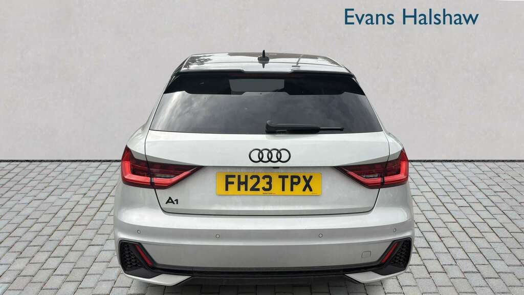 Audi A1 1.0 Tfsi 30 Sport Sportback Euro 6 Ss White #4