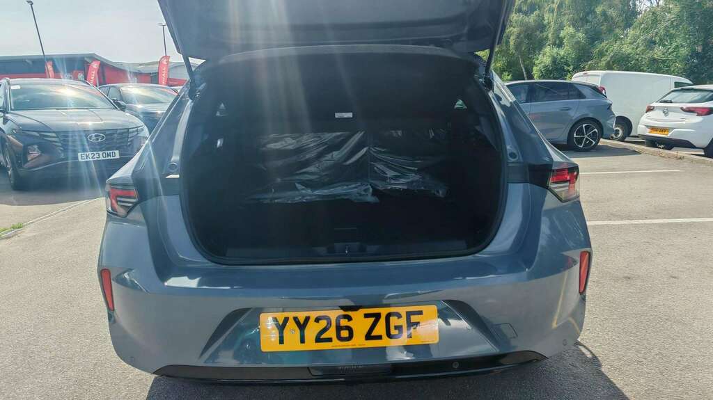 Vauxhall Astra 1.2 Turbo 130 Ultimate 2026 Grey #4