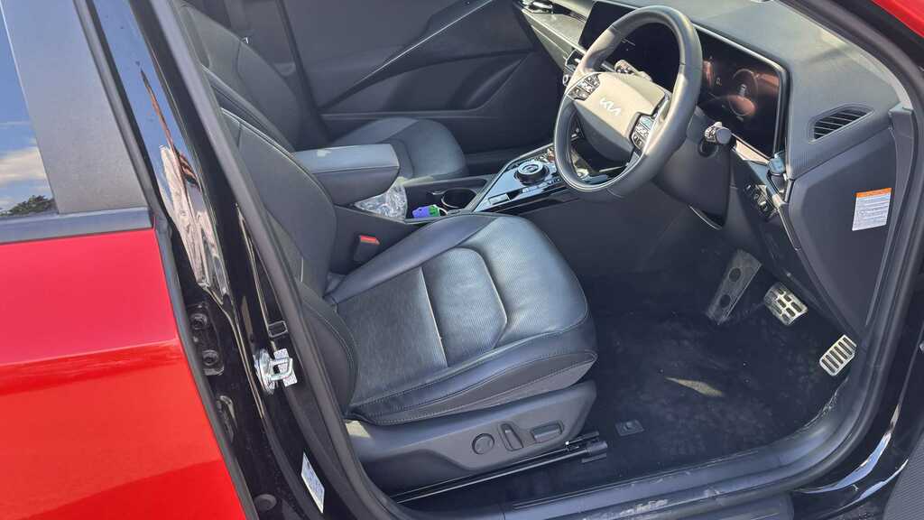 Kia e-Niro 150Kw 3 Heat Pump 64Kwh Estate Black #9