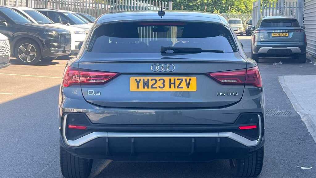 Audi Q3 35 Tfsi S Line S Tronic 2023 YW23HZV Grey #5