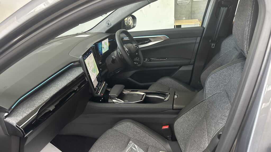 Renault Rafale E-tech Full Hybrid Techno 2025 Grey #3