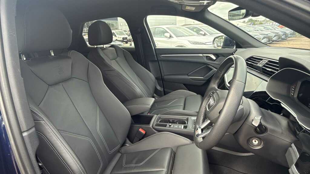 Audi Q3 35 Tfsi S Line S Tronic 2023 Blue #3