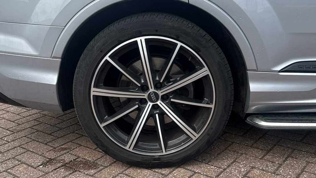 Audi Q7 Audi Estate S Tfsi Quattro Vorsprung Tiptronic Black #8