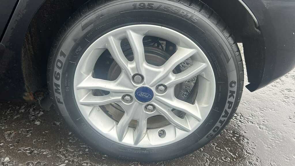 Ford Fiesta 1.25 Zetec Hatchback Euro 6 82 White #7