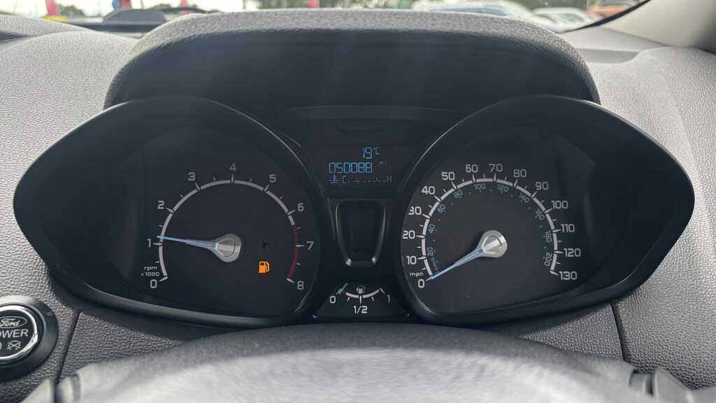 Ford Ecosport Suv 1.0 T Ecoboost Zetec 201616 White #8